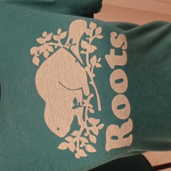 4/$40 Teal Blue Roots Tee - Size XL - Picture 2 of 9